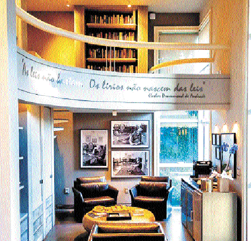 Homenagem a Carlos Drummond de Andrade