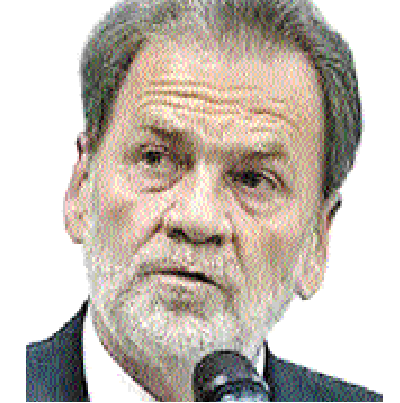 Durval &Acirc;ngelo, conselheiro e presidente do Tribunal de Contas do Estado (TCE-MG)