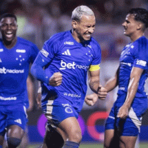 Quase 50 ‘chuveirinhos’ no jogo contra o Betim