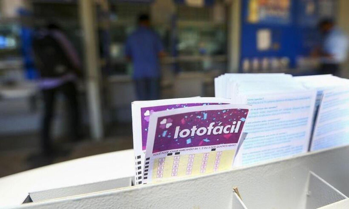 Bilhetes de aposta da Lotofácil -  (crédito: Caixa/Divulgação)