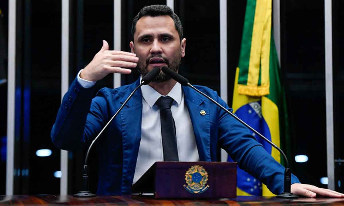 Cleitinho Azevedo (Republicanos) -  (crédito: Jefferson Rudy/Agência Senado)