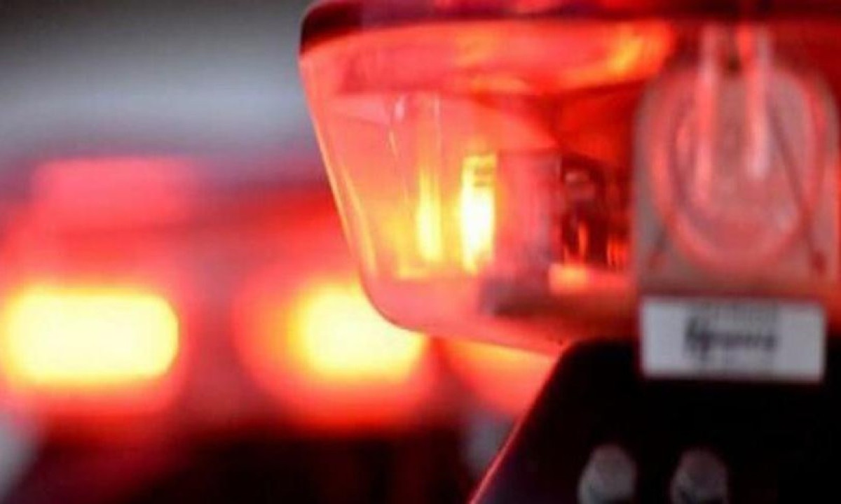 Homem supostamente assassinado no lugar do irmão foi socorrido com vida, mas morreu dentro da ambulância -  (crédito: Redes sociais)