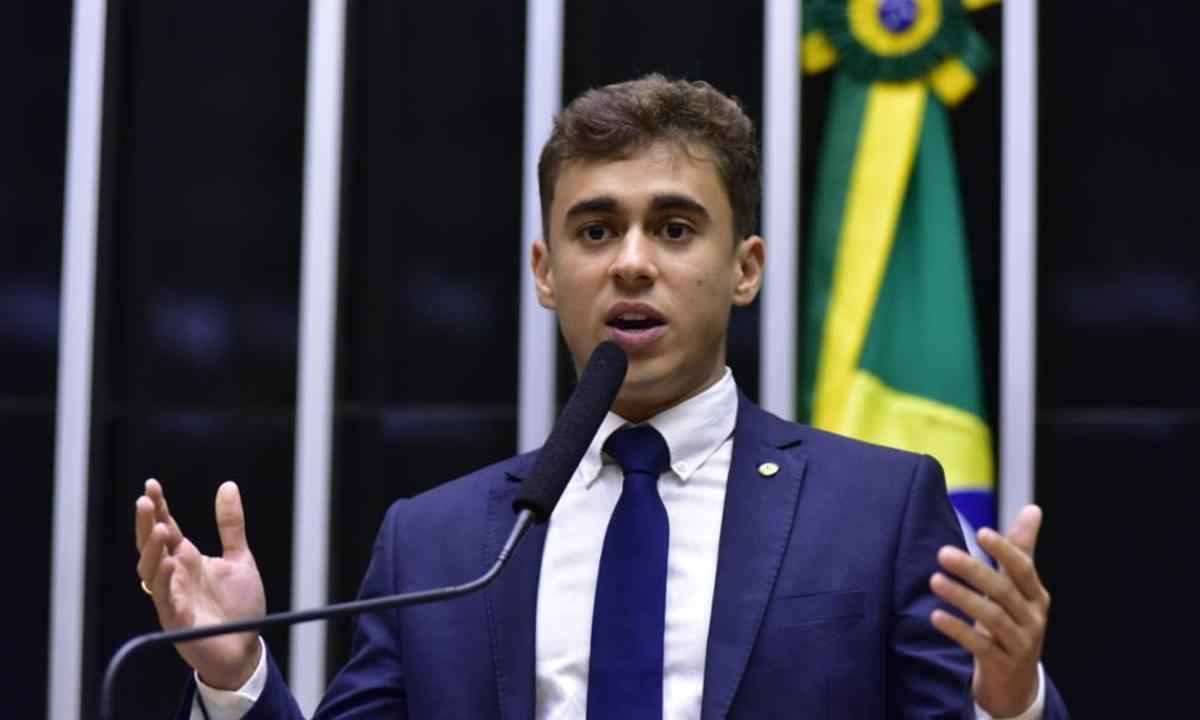 Nikolas Ferreira (PL-MG) criticou a mobilização para possível retirada do X, antigo Twitter, do ar -  (crédito: Zeca Ribeiro/Câmara dos Deputados)