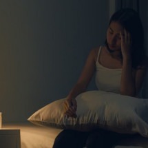 Dormir mal pode comprometer a capacidade reprodutiva das mulheres - Freepik