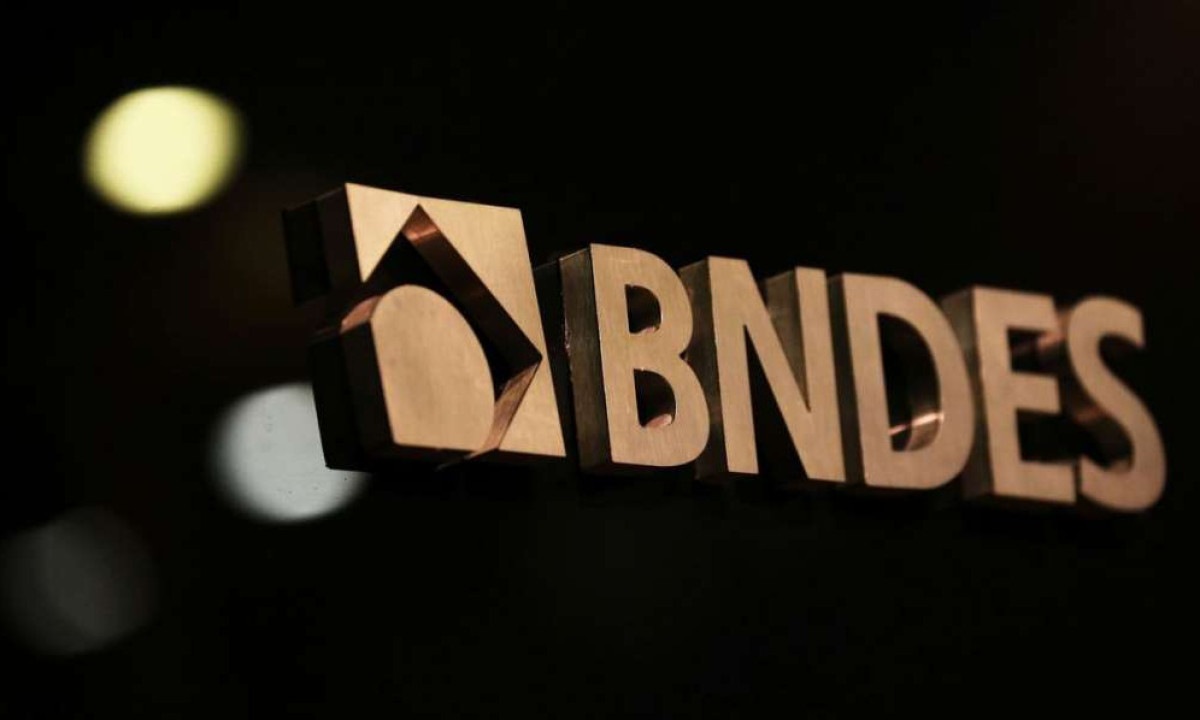 BNDES cria programa de apoio à pequena e média empresa - 