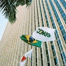 Concurso da Cemig para piloto de helicóptero tem salário de quase R$ 21 mil - Cemig/Divulgação