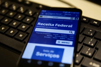 Quando serão pagos os lotes de restituição do Imposto de Renda 2025?