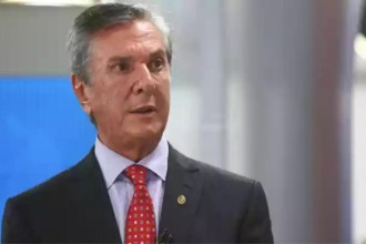 Collor contradiz defesa e afirma em audiência que não está doente nem toma remédio