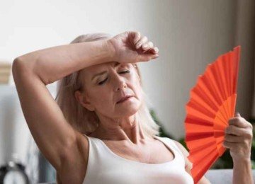 Dados da pesquisa mostram que 87,9% das entrevistadas apresentam pelo menos um sintoma da menopausa, entre eles os fogachos -  (crédito: Freepik)