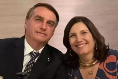 Jair Bolsonaro ao lado de Bia Kicis -  (crédito: Redes Sociais/Reprodução)