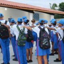 Escola cívico-militar: matando ideias antes de amá-las  - Prefeitura de Caravelas/Reprodu&ccedil;&atilde;o