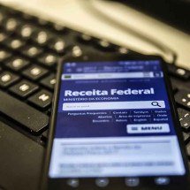 Prazo para acertar contas  com o leão - Marcello Casal Jr/Ag&ecirc;ncia Brasil - 27/4/19