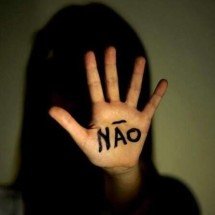 Três mulheres são condenadas por exploração sexual de travestis - FreePic