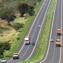 Justiça cobra explicações sobre retirada de radares de rodovias mineiras  - Reprodu&ccedil;&atilde;o/Eco050