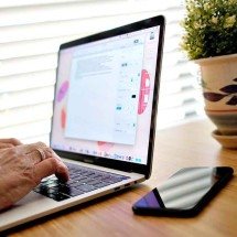 Proporção de quem estava em home office recua em 2024 e chega a 7,9% - Chris Delmas/AFP - 4/8/21