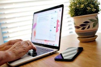 Proporção de quem estava em home office recua em 2024 e chega a 7,9%