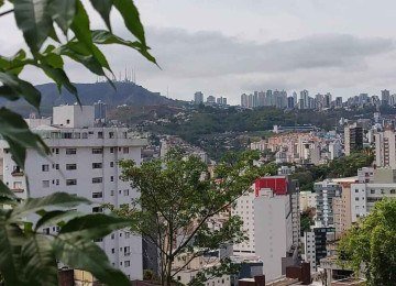 Céu em BH, vista do Alto São Bento -  (crédito: Jair Amaral/EM/D.A Press)