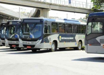 Ônibus de BH desligados -  (crédito: Amira Hissa/PBH/Divulgação)