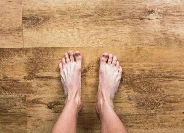 pés descalços de um homem -  (crédito: StockSnap/Pixabay )