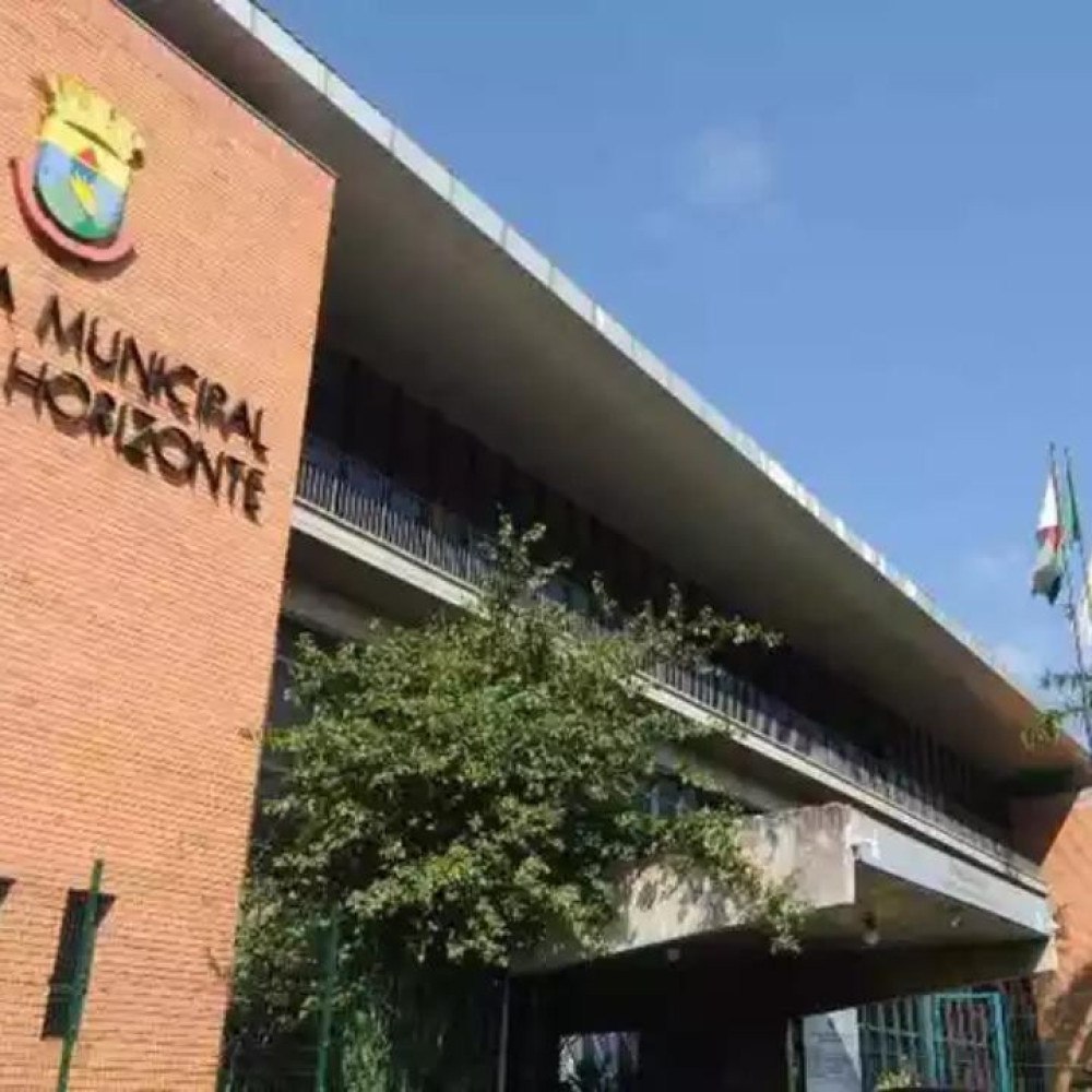 Câmara Municipal de BH Retoma Reuniões Presenciais: O Que Esperar de Saúde e Transporte?