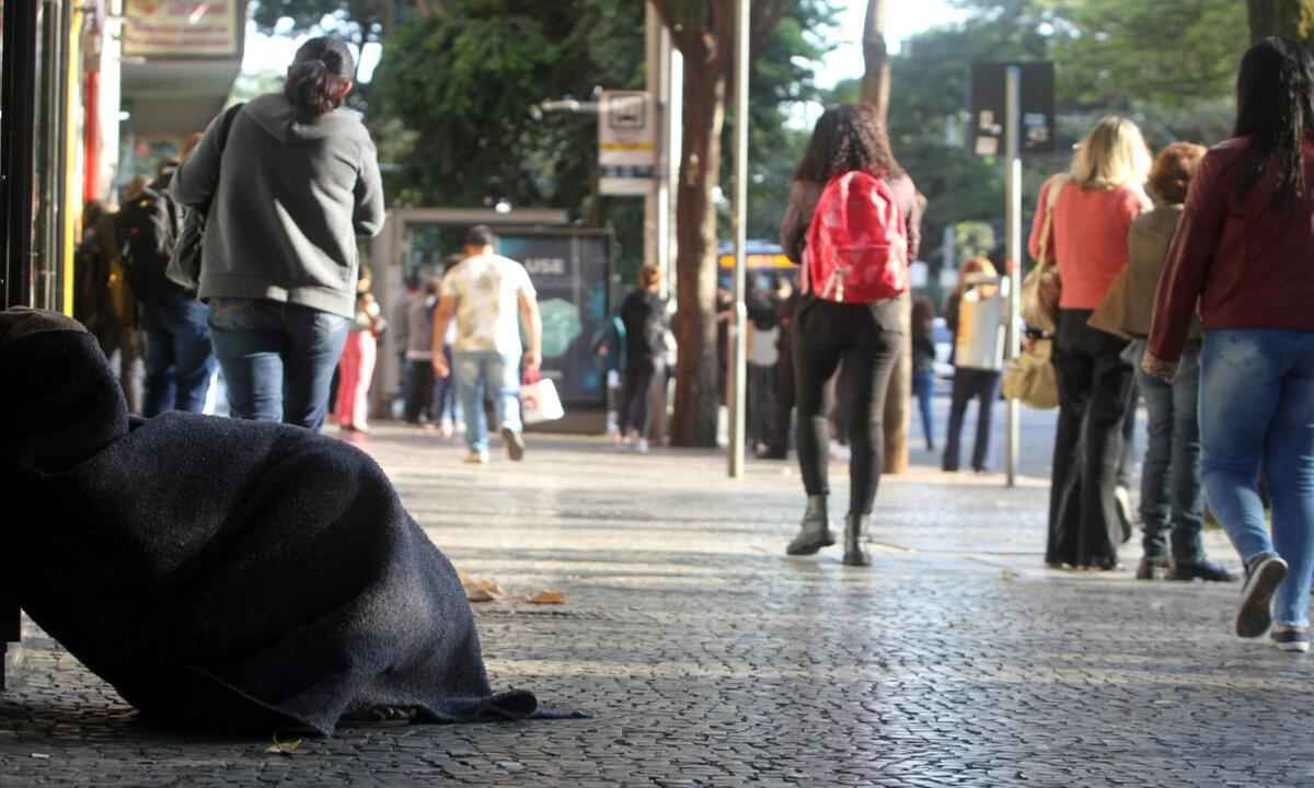 Frio em Belo Horizonte -  (crédito: Jair Amaral/E.M/D.A Press)