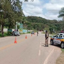 Portaria inviabiliza lei mineira que permite pagar débitos durante blitz - PMRV/Divulgação