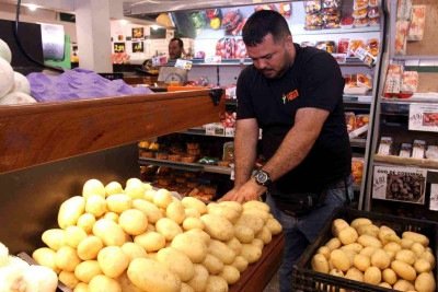 A batata inglesa foi o item que registrou a maior queda em agosto -  (crédito: Jair Amaral/EM/D.A Press)