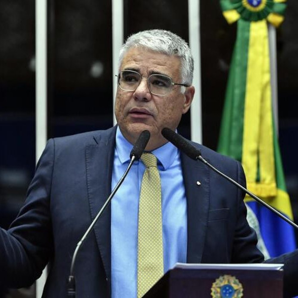 Com dinheiro público, senadores vão aos eua visitar presas do 8/1