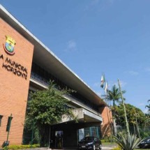 Câmara de BH investe R$ 190 mil em escultura de ex-vice-prefeito - Leandro Couri/EM/D.A Press
