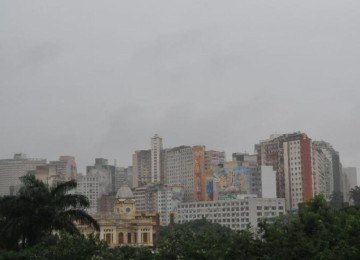 Tempo nublado em BH -  (crédito: Gladyston Rodrigues/EM/D.A Press)