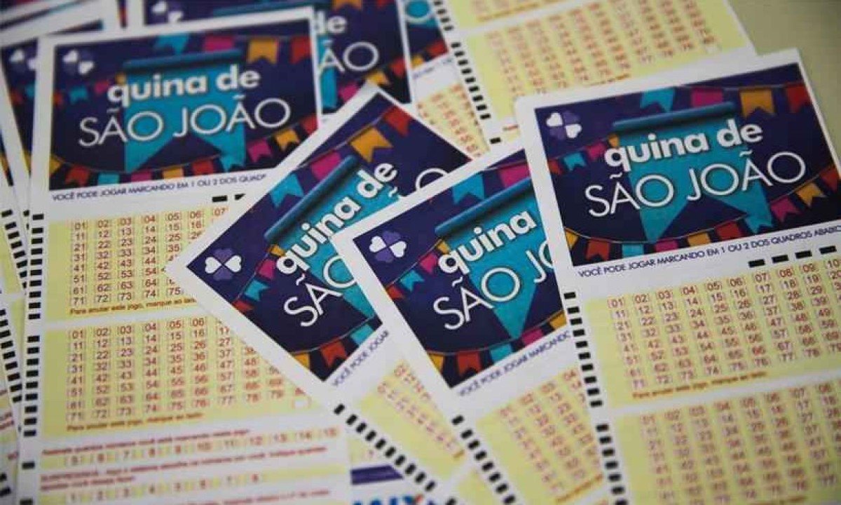 Bilhete da Quina de S&atilde;o Jo&atilde;o -  (crédito: Marcello Casal Jr/Ag&ecirc;ncia Brasil)