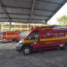 BH: bombeiros combatem incêndio que começou durante briga de casal - Marco Evangelista/Imprensa MG
