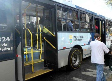  Gratuidade vale para as viagens iniciadas entre 0h e 23h59 aos domingos e feriados  -  (crédito: Jair Amaral/EM/D.A Press)
