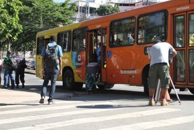Com as mudan&ccedil;as, prefeitura espera reduzir o tempo de viagem -  (crédito: Edesio Ferreira/EM/D.A Press)