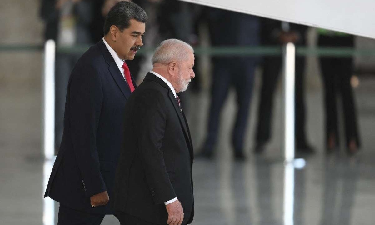 Lula e Maduro mantém bom diálogo, mas presidente brasileiro se preocupa com escalada na fronteira -  (crédito: EVARISTO SA/AFP)