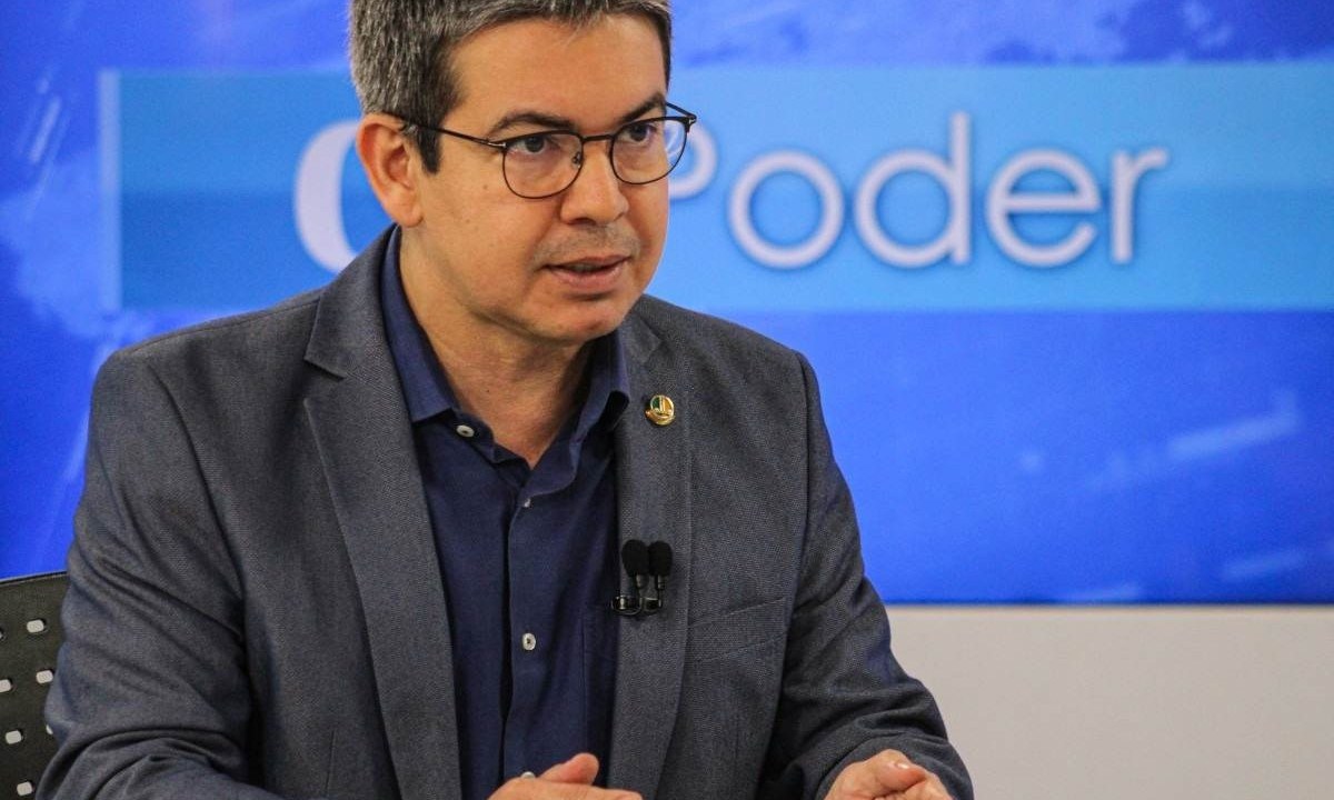 Líder do governo no Senado, Randolfe Rodrigues anuncia que voltará ao PT, depois de se desfiliar da Rede Sustentabilidade  -  (crédito:  Kayo Magalhaes/CB)