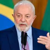 Lula defende alianças com centrão para pautas avançarem no Congresso - EVARISTO SA / AFP