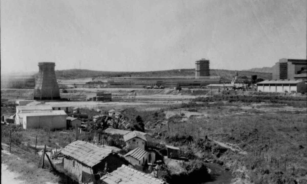 Vista da Companhia Siderúrgica Mannesman, atual Vallourec, na década de 50