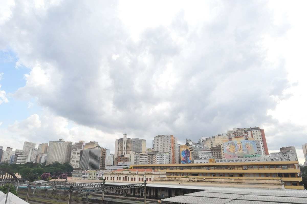Belo Horizonte entra no décimo dia seguido de alerta de chuvas fortes