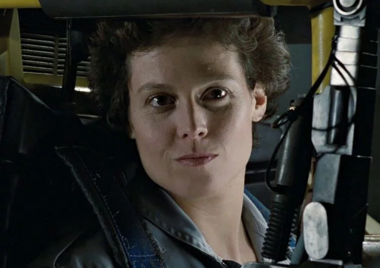 Sigourney Weaver descarta retorno aos filmes de Alien - reprodução Aliens: O Resgate