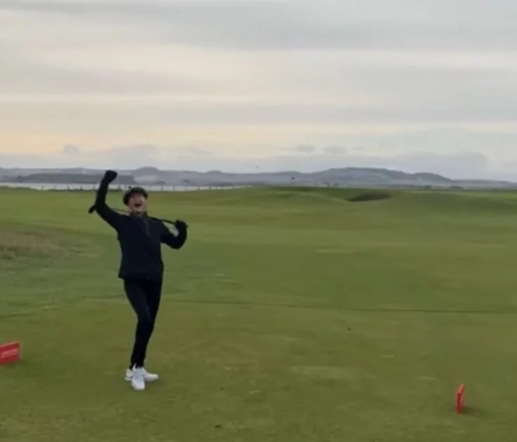 Catherine Zeta-Jones marca no golfe e comemora nas redes sociais - Reprodução Instagram