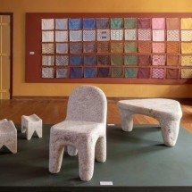 Designers e artesãos se envolvem com novos materiais em trabalho coletivo - Cacá Bratke/Divulgação