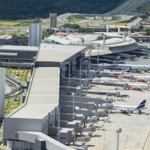 Polícia investiga morte em avião que veio dos EUA para Confins - BH Airport