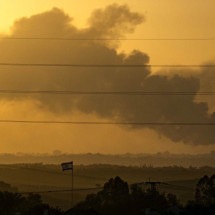 Israel rejeita cessar-fogo em Gaza um mês após início do conflito - Aris MESSINIS / AFP