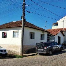 Homem atira 18 vezes em bar, acerta em si mesmo e acaba preso em MG - Polícia Civil