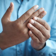 Fiocruz firma acordo que torna acessível tratar artrite reumatoide - Towfiqu barbhuiya/Unsplash