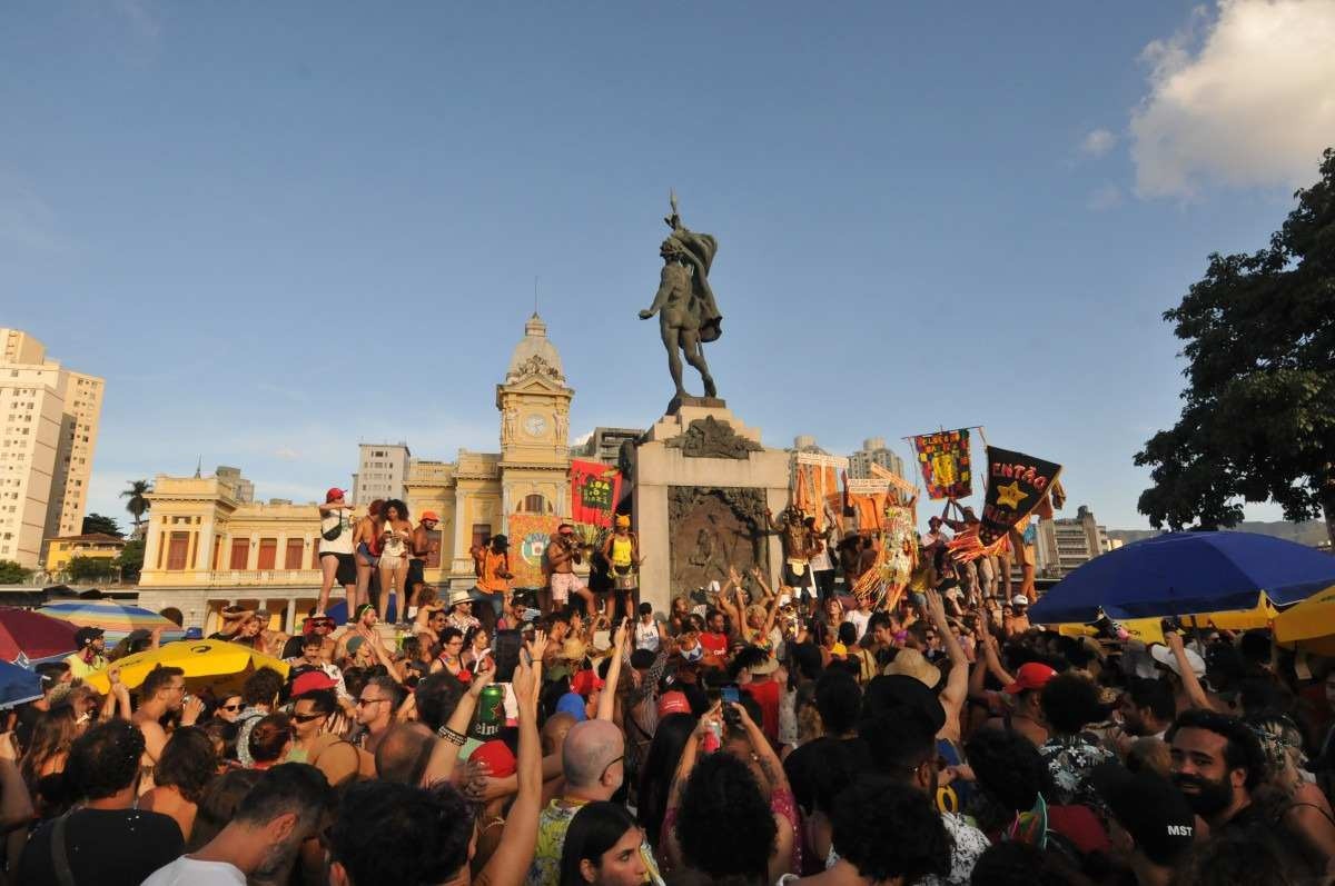 Como será o Carnaval 2024 em BH com a reforma da Praça da Estação?