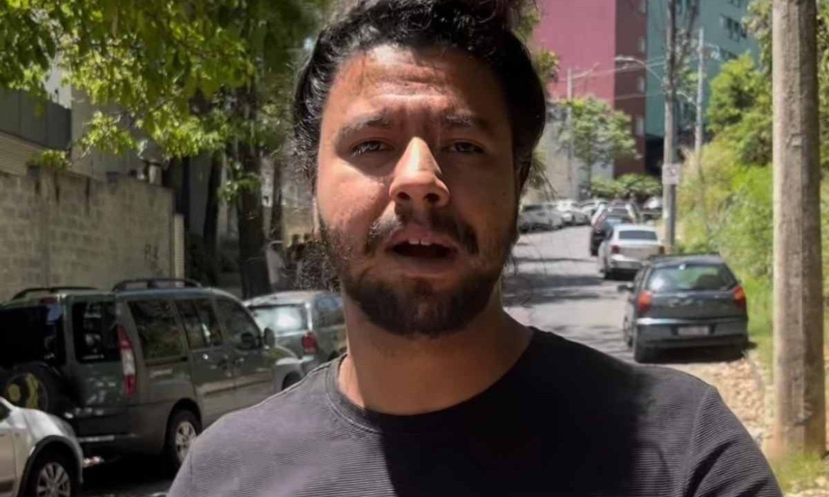 Homem pede que suspeito devolva os dispositivos  -  (crédito: Redes Sociais/Reprodução)