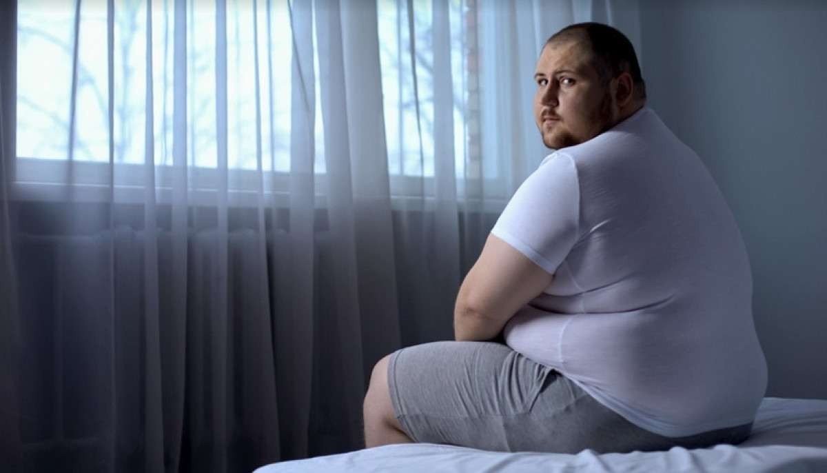 Obesidade quase dobra entre os homens e pode causar infertilidade e impotência sexual