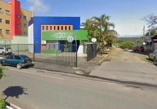 Clínica Med Center não possuía alvará para realização de procedimentos ginecológicos, apenas para atendimentos de exames cardiológicos e clínica médica -  (crédito: Google Street View)